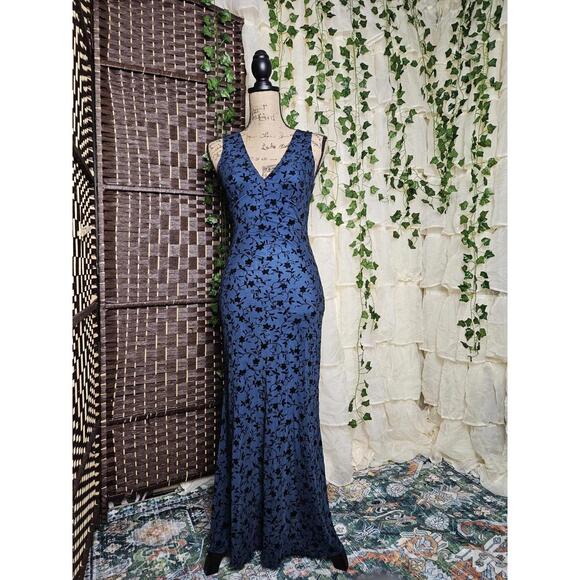 Other - Elegant Blue and Black Floral Patterned Sleeveless Maxi Dress Y2K 90's Look